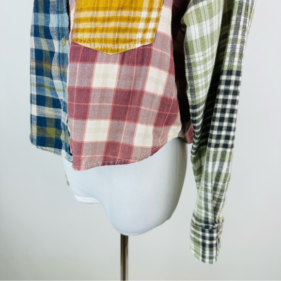 American Eagle Mixed Plaid Button Down Shirt XS - Picture 9 of 13